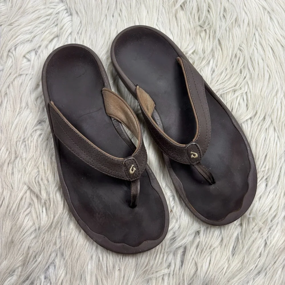 OluKai Women's 9.5 Brown Ohana Water-Resistant Flip Flops‎ Sandals Hawaii Beach